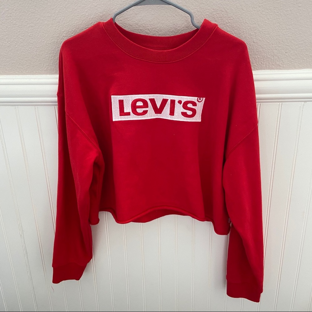 Levi’s cropped long sleeve